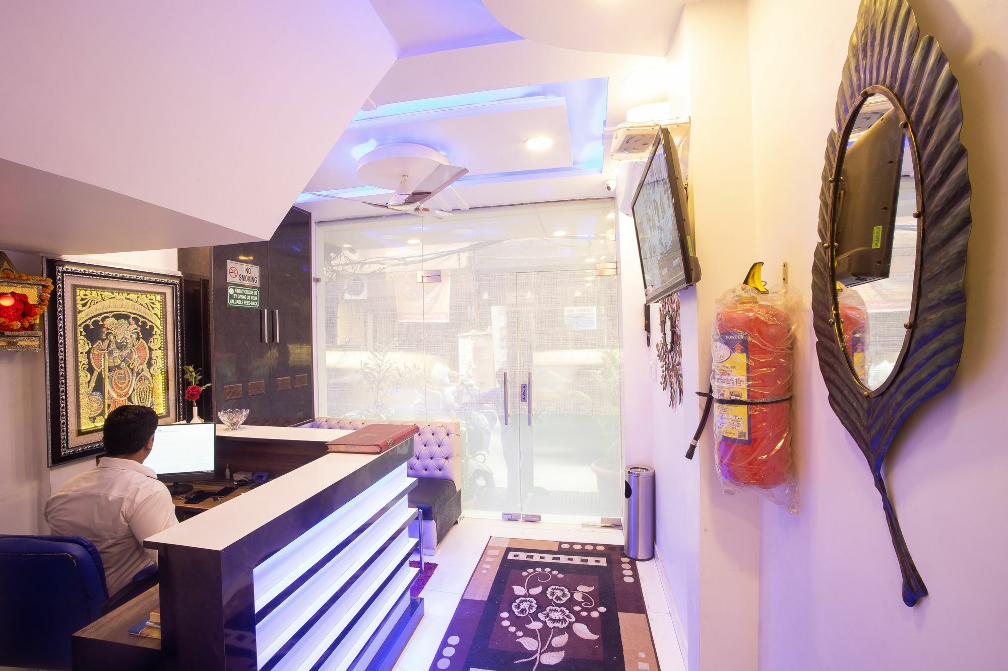 Hotel Sarthak Palace - By Pooja Hospitality New Delhi Luaran gambar