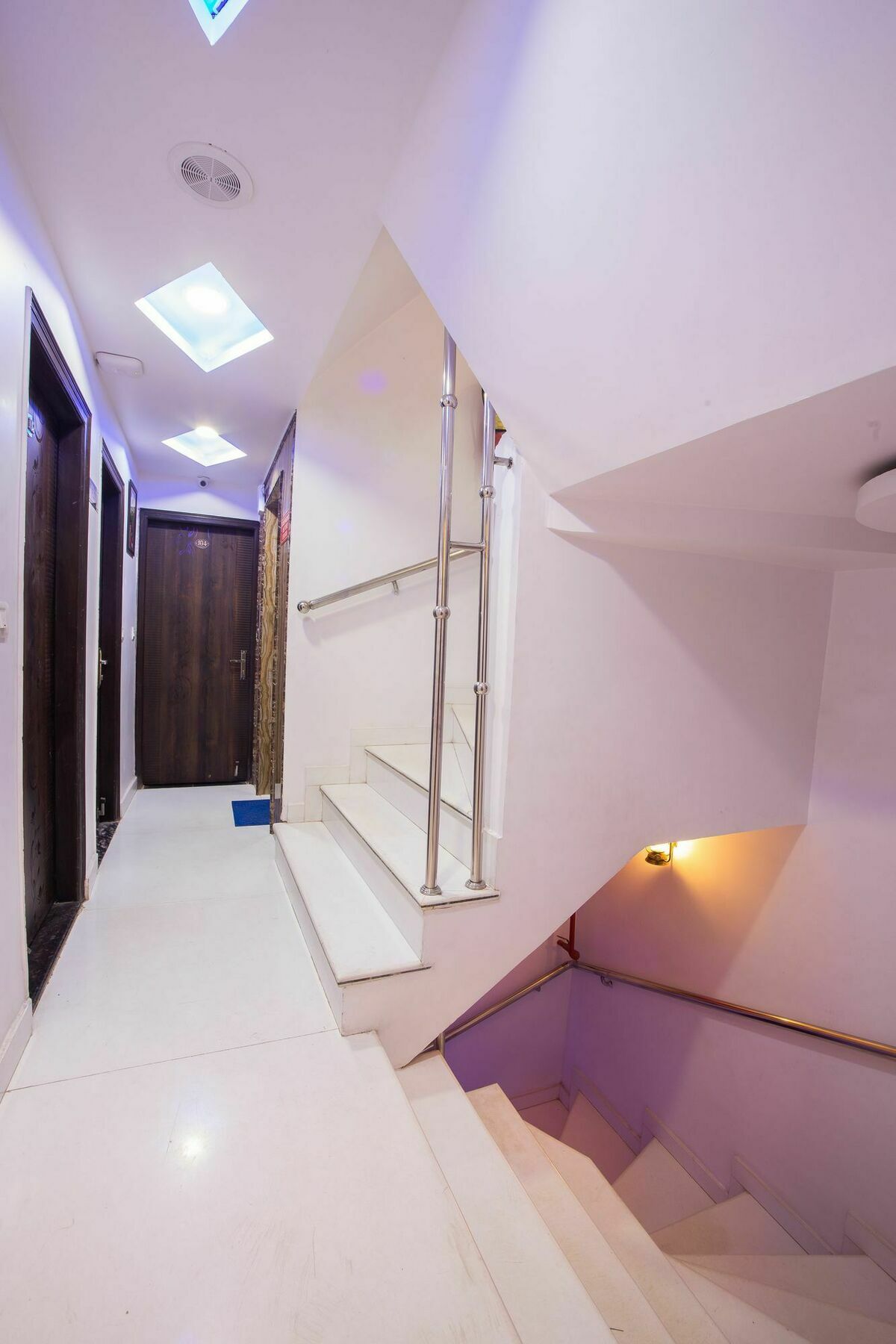 Hotel Sarthak Palace - By Pooja Hospitality New Delhi Luaran gambar