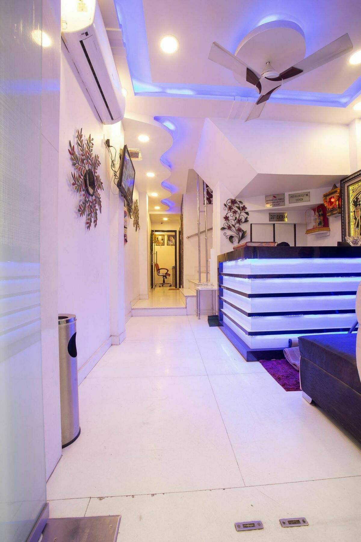 Hotel Sarthak Palace - By Pooja Hospitality New Delhi Luaran gambar
