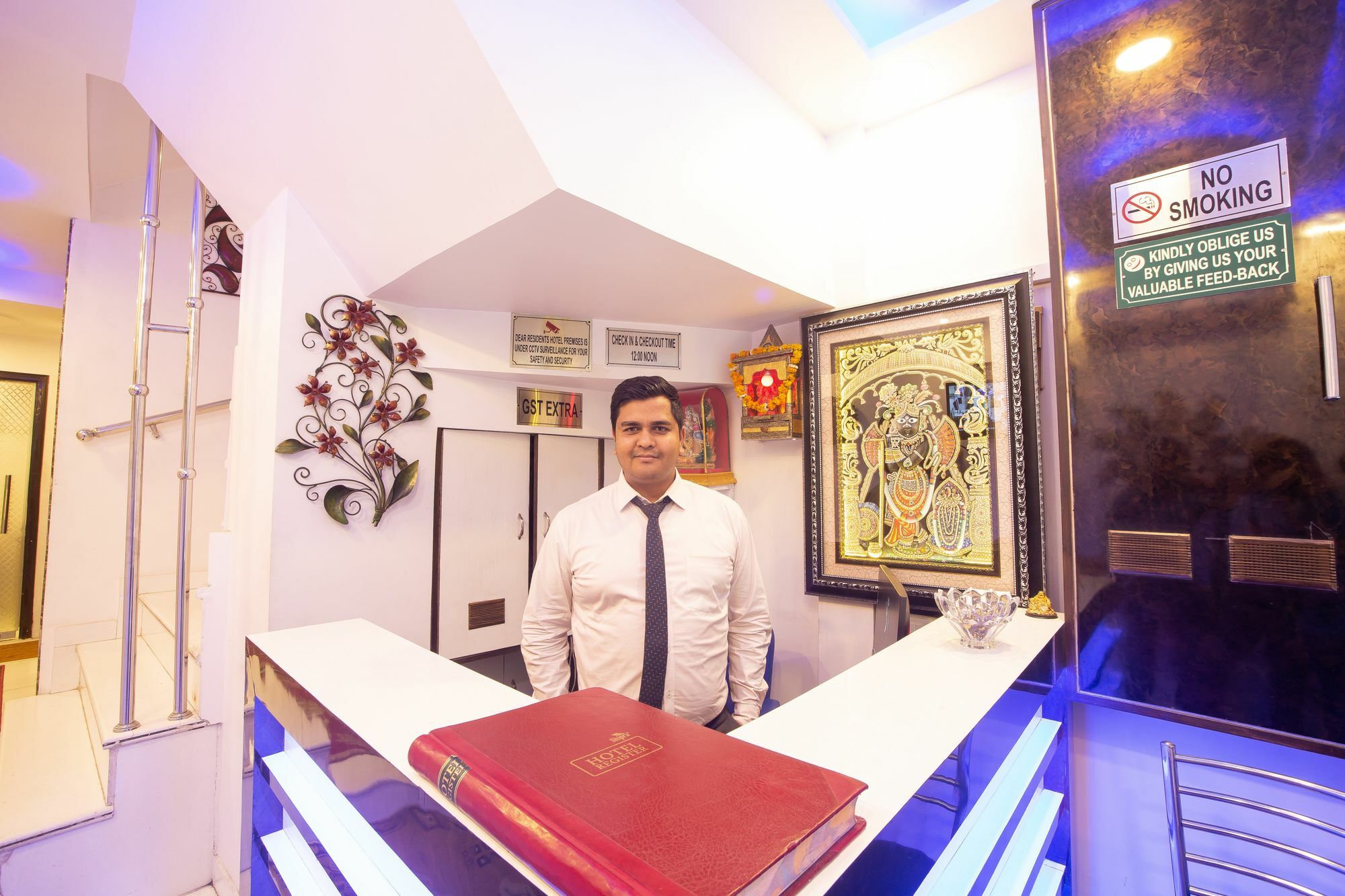 Hotel Sarthak Palace - By Pooja Hospitality New Delhi Luaran gambar